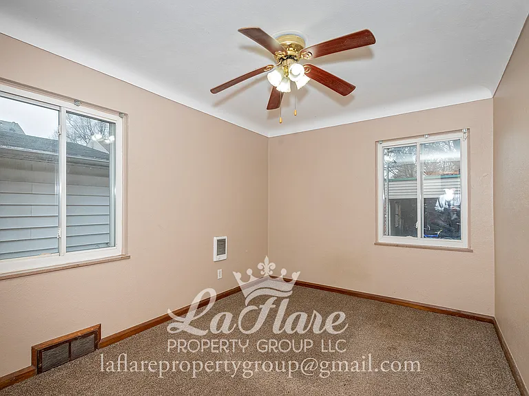 1612 Berdan Ave #2 — Photo 7