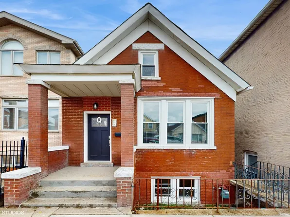 2851 S Keeley St, Chicago, IL 60608