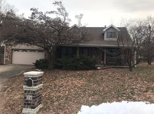 14 Jasmine Ct, Saint Peters, MO