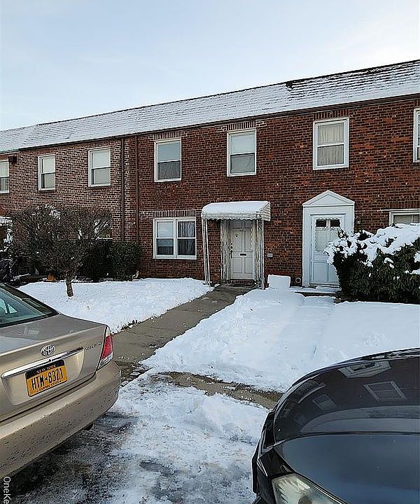 1st image of 16662 22nd Ave