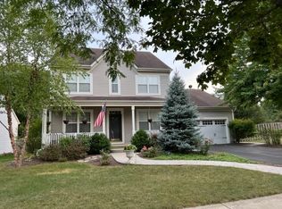 2876 Overbeck Ln, West Chicago, IL