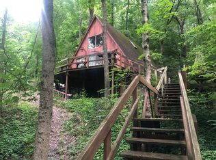 33590 Hilltop Dr, Piedmont, OH 43983