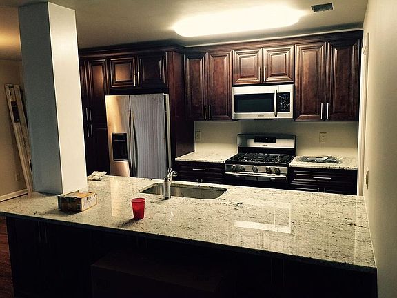 Completely rennovated  Kitchen with  Colonial White Granite 