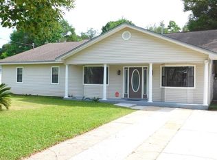 216 Forest Dr, Fort Walton Beach, FL 32547