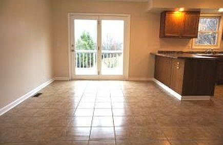 5th image of 919 Carroll Creek Rd