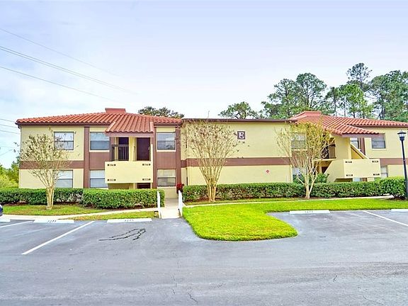 2nd image of 3275 Westridge Blvd #202