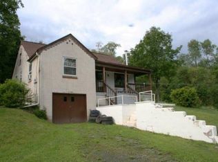 1089 Hudson St, Lake Ariel, PA 18428