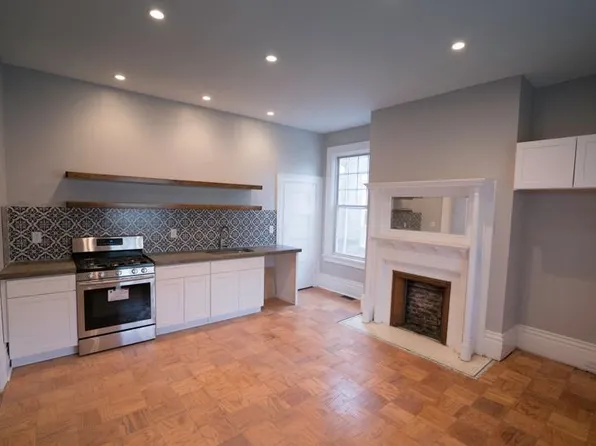 658 Maple Ln Floor 1, Sewickley, PA 15143