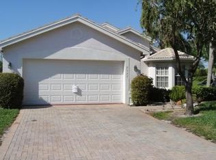 7527 Sagunto St, Boynton Beach, FL 33437