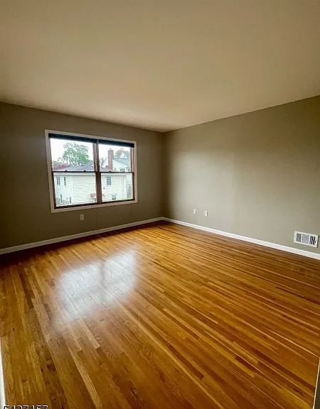 254 Crystal St — Photo 16