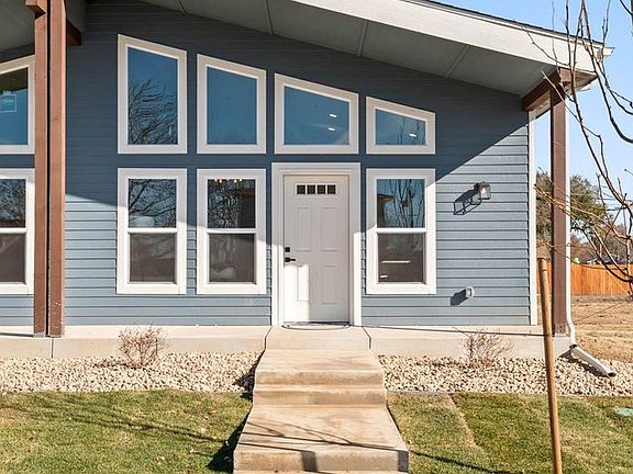 5th image of 4124 Idaho St