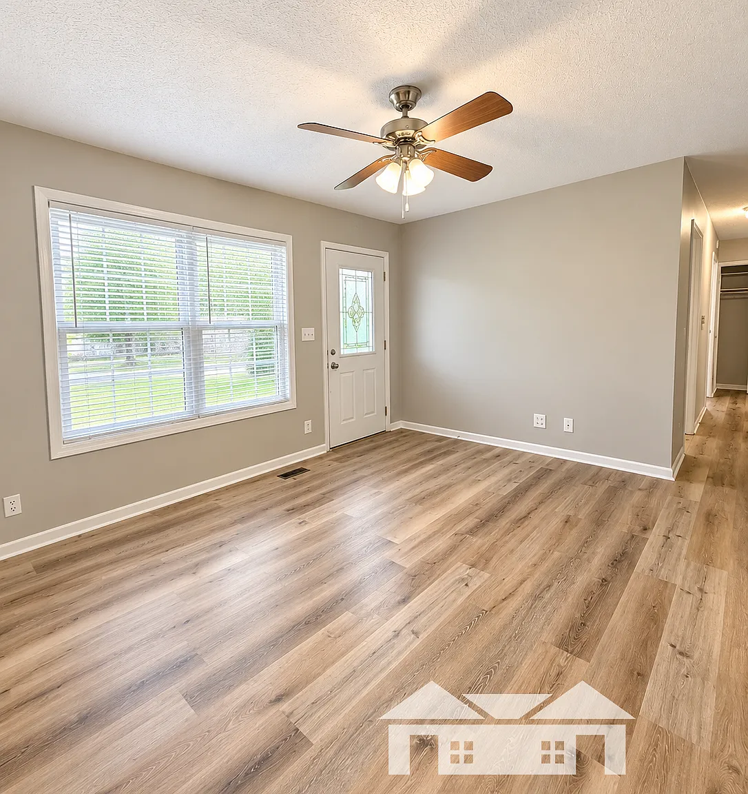 3 bed, 903 sqft, $1,295 — Photo 3