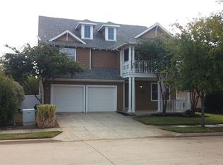 1404 Cobblestone Ct, Aubrey, TX 76227