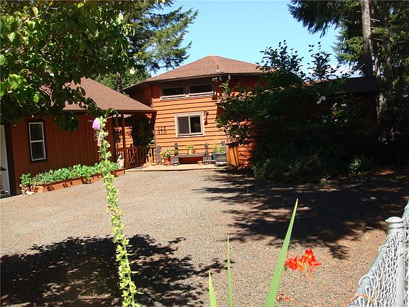 2nd image of 410 N Kokanee Ridge Dr