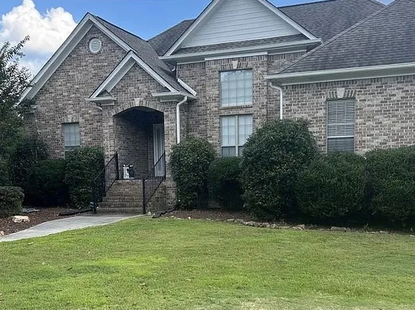 3469 Hampton Ct, Trussville, AL 35173