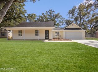 8721 Mermaid Ave, Ocean Springs, MS 39564