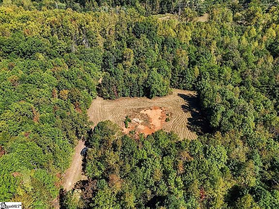 4th image of 151 Gunter Rd
