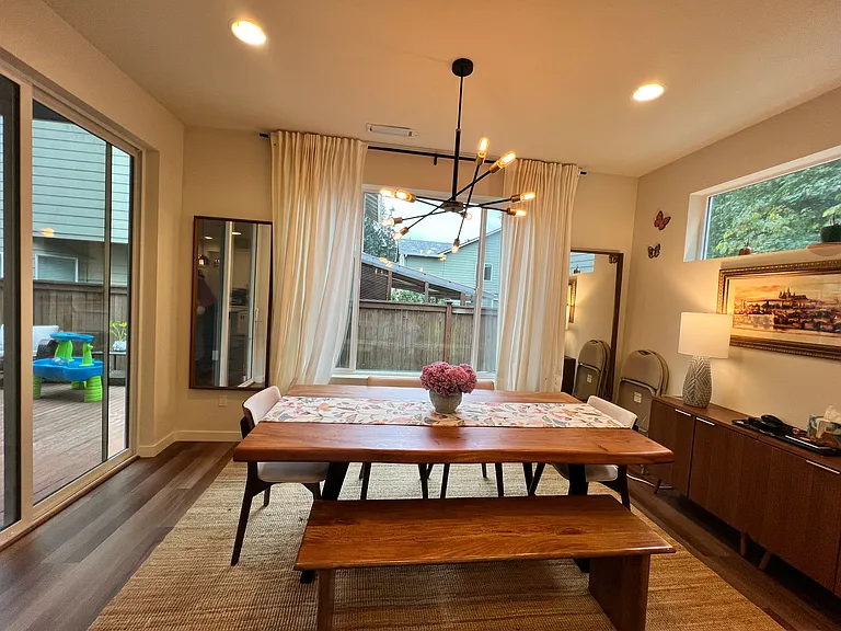 1128 133rd Pl SW — Photo 4