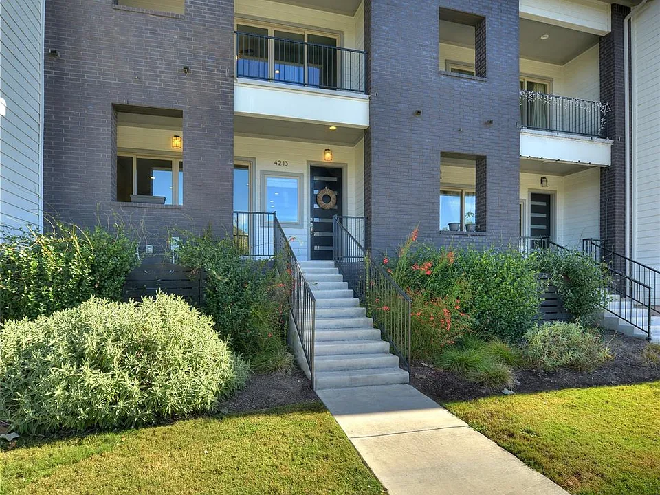 4213 Berkman Dr