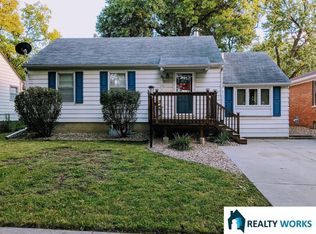 6235 Fremont St, Lincoln, NE 68507