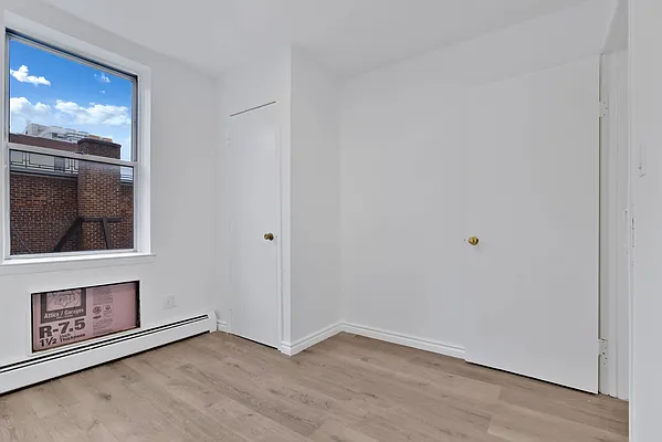 Rented by R New York | media 11