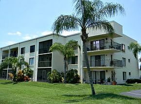1st image of 200 International Dr APT 807