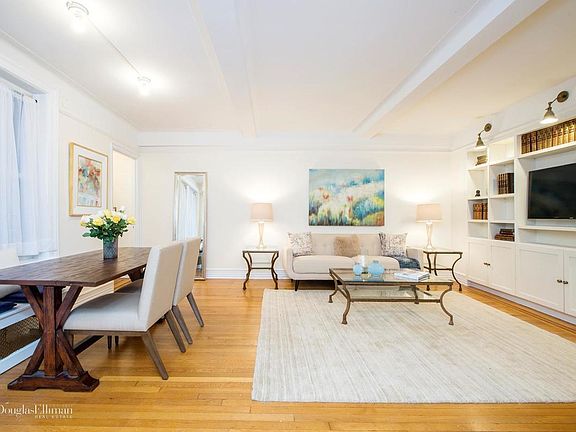 2nd image of 41 W 72nd St APT 6H