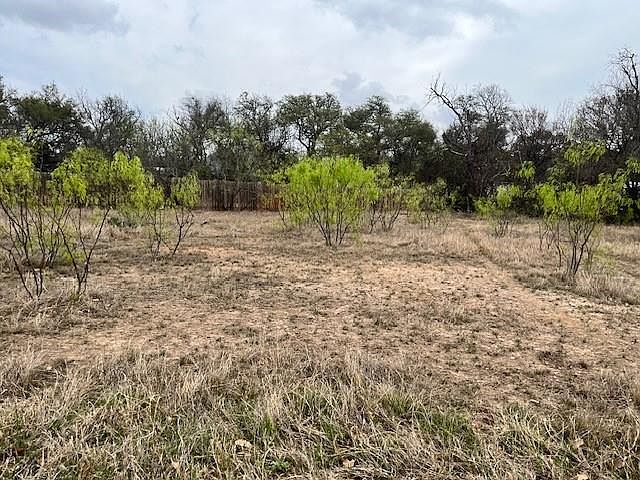 1st image of 118 Settlement Dr