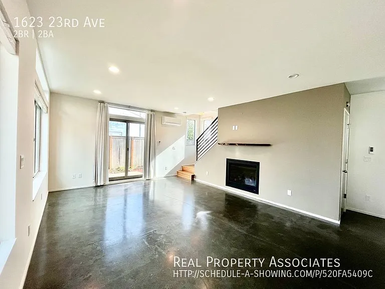 1623 23rd Ave — Photo 3