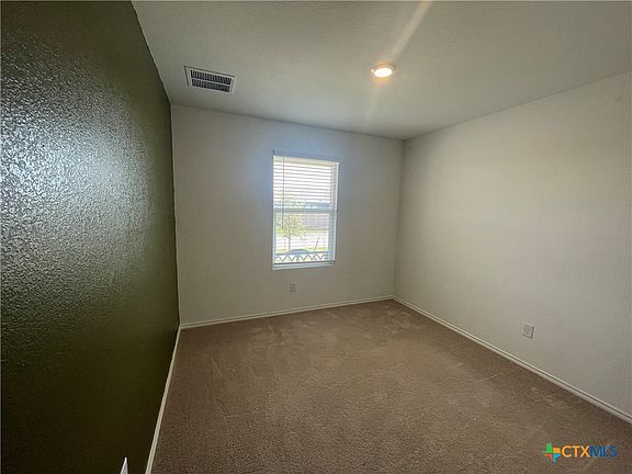 3rd image of 316 Enclave Manor Dr