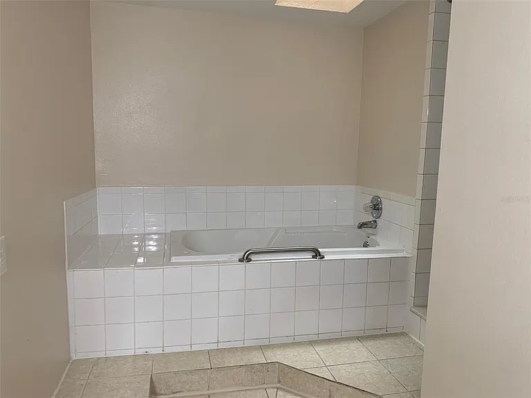 761 Caribbean Dr — Photo 14