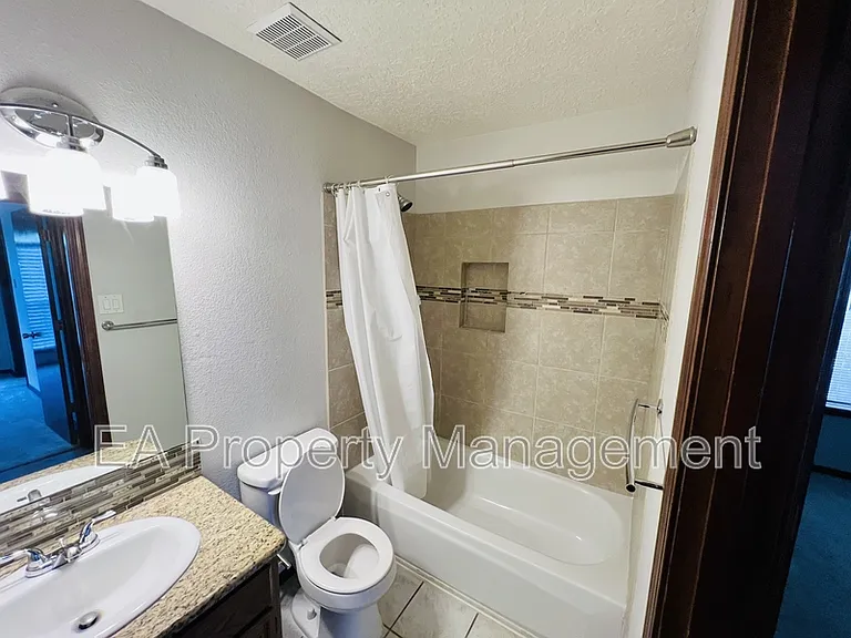 8016 Lynnhaven Pl NW — Photo 19