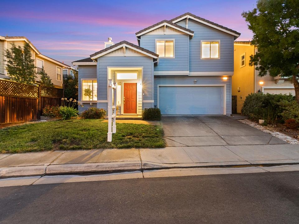 1st image of 944 Windsor Hills Cir