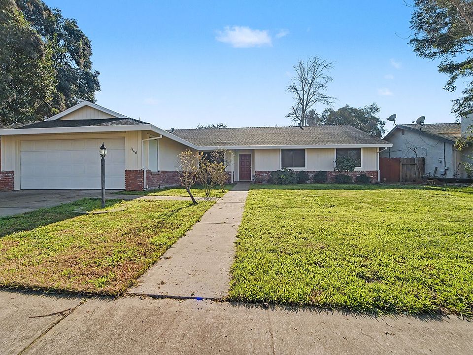 1st image of 1566 Camino Del Oro