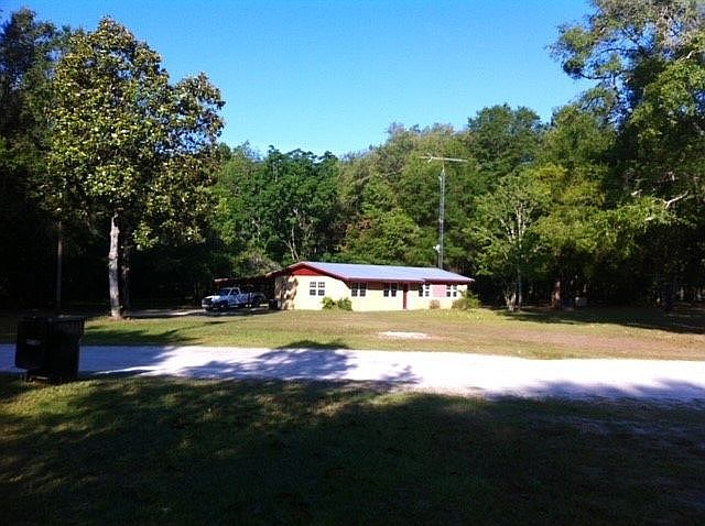2nd image of 15604 W Newberry Rd
