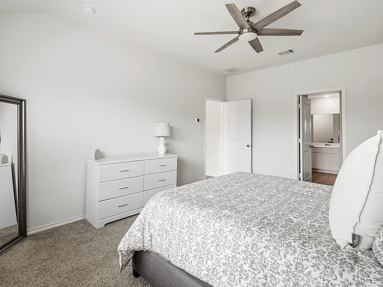 4013 Pinebluff Ln — Photo 13