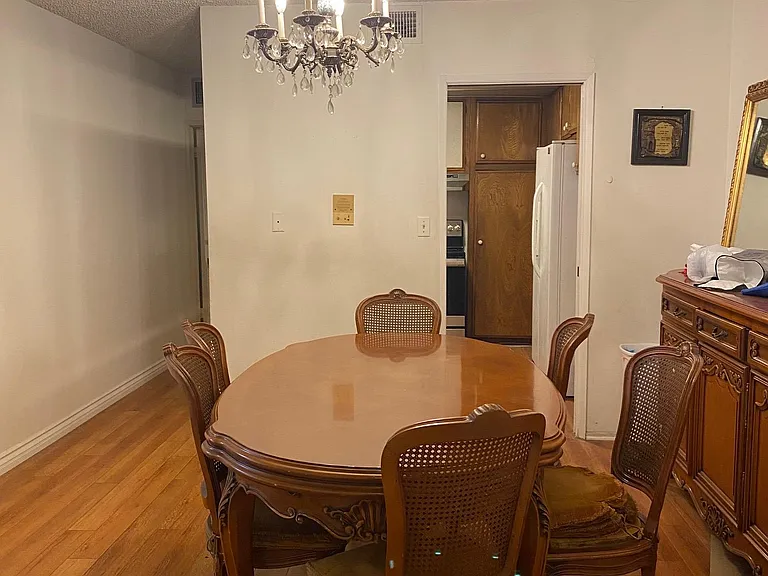 1300 Midvale Ave #207 — Photo 5