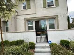 30428 Hopetown Ln, Menifee, CA 92584