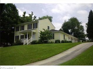 414 Wildwood Ln, Graham, NC 27253