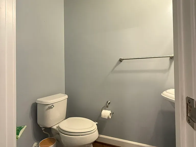 350 Community Center Ave — Photo 8