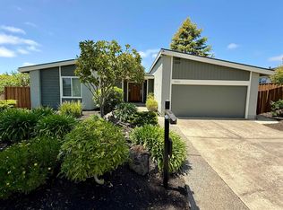 18651 E Cavendish Dr, Castro Valley, CA
