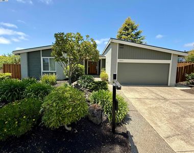 18651 E Cavendish Dr, Castro Valley, CA, 94552
