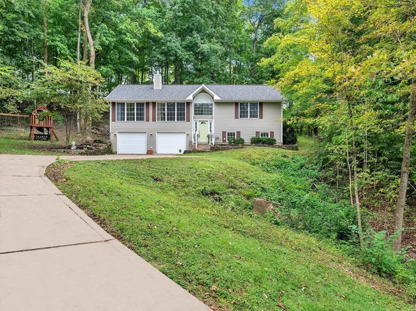 374 Great Oaks Dr, Labadie, MO 63055