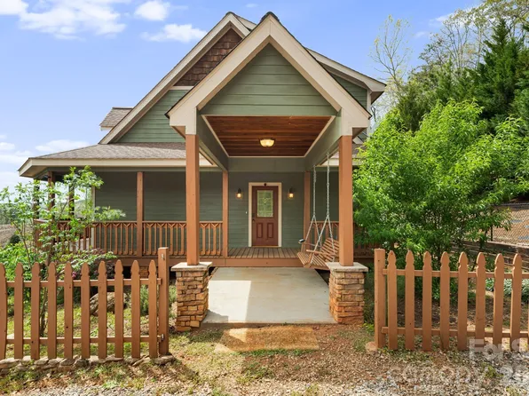 2011 Edgerton Rd, Mill Spring, NC 28756