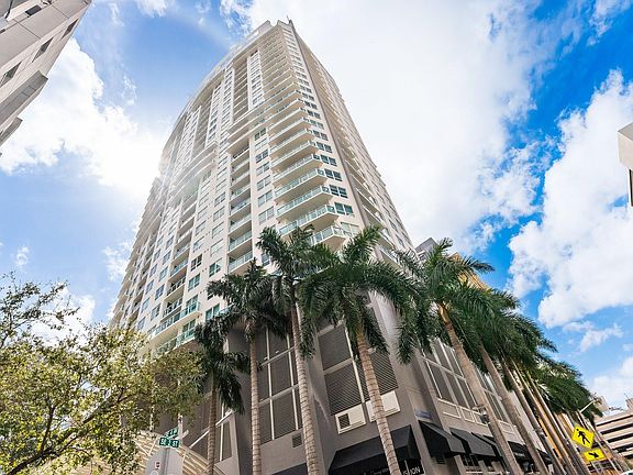 2nd image of 350 SE 2nd Street #2030