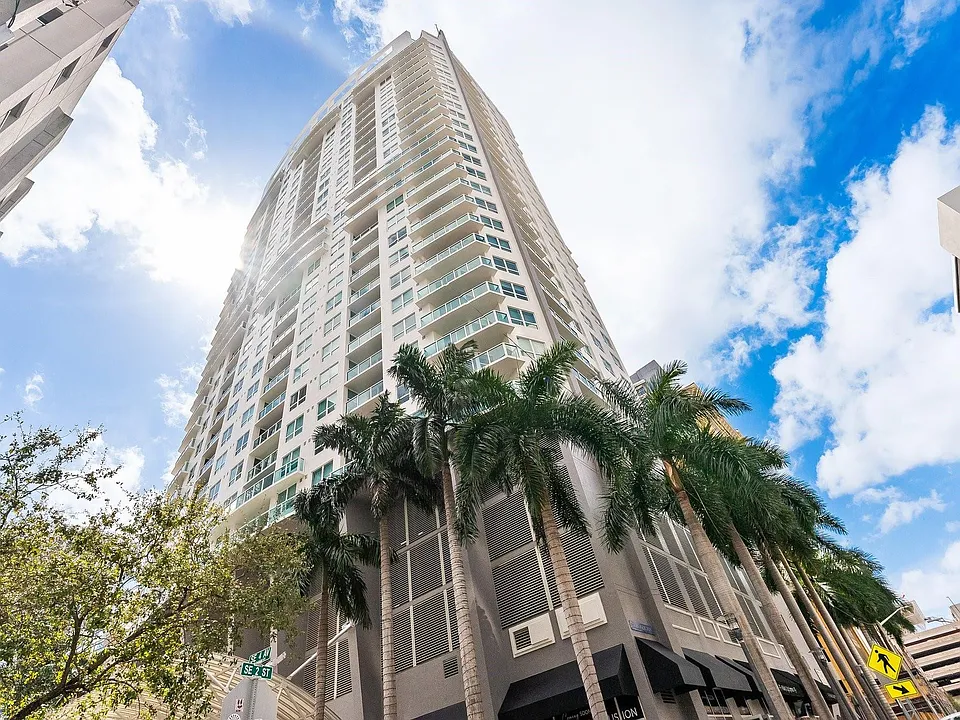 350 SE 2nd St #2250