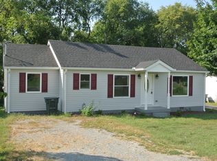 136 Jones St, Gallatin, TN 37066