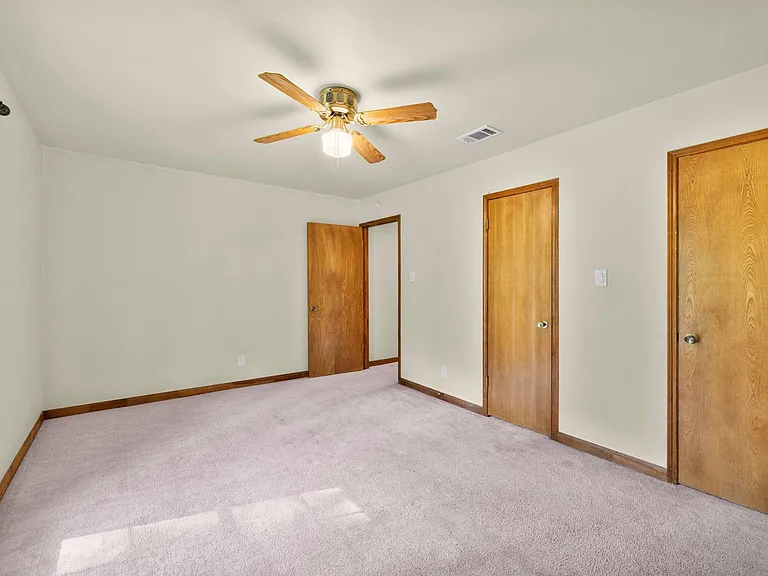 17406 Bobcat Trl — Photo 24