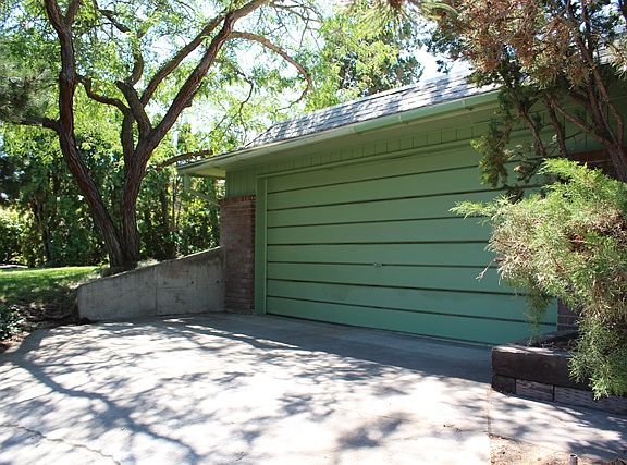 2nd image of 1939 Marshall Ave