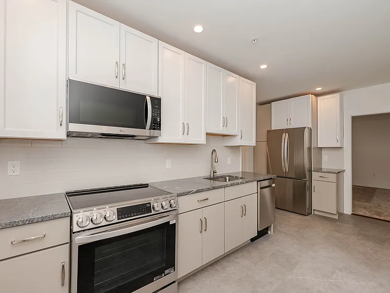 361 Miller Ave #2 — Photo 7